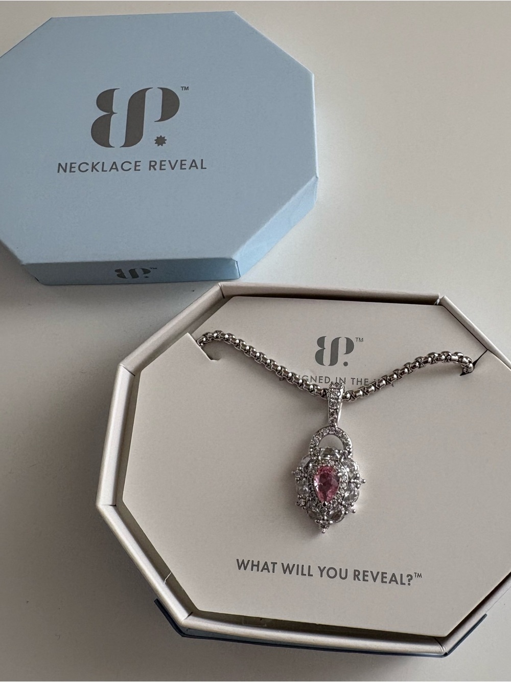 Bomb Party Majestic Link Necklace NK77092 Rose Quartz Rhodium Plating
